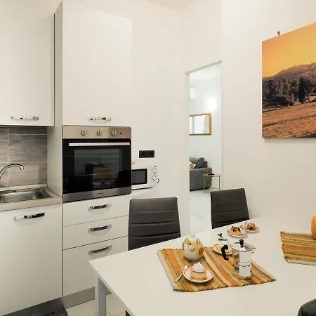 Eli&fra 1 Apartman *