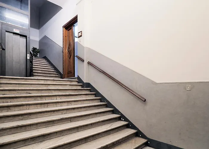 Appartement Eli&fra 1 *